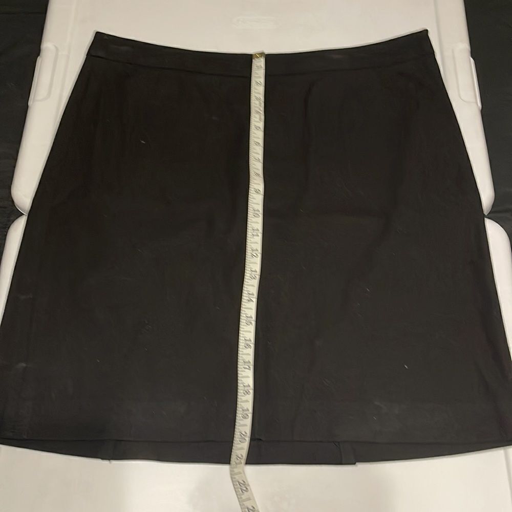 GAP Size 12 Stretch Black Skirt - Picture 5 of 5